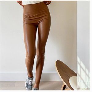 Aritzia Wilfred Free Vegan Leather Leggings - in brown